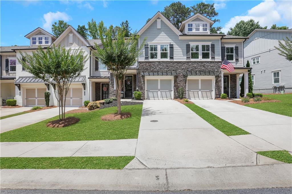 146 Bellehaven Dr., Woodstock, GA 30188