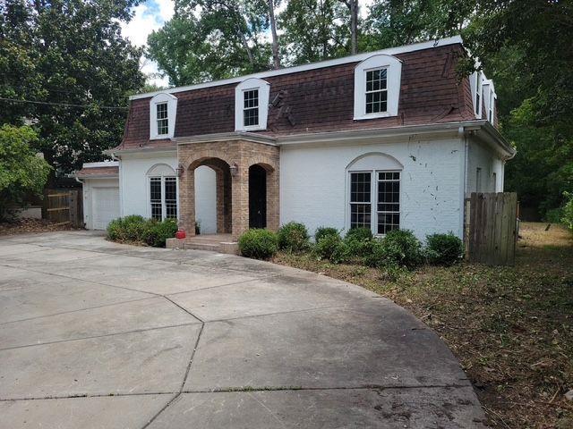 2525 Northside Dr., Atlanta, GA 30305