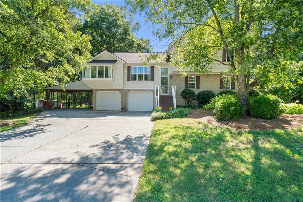 193 Farmington Dr., Calhoun, GA 30701