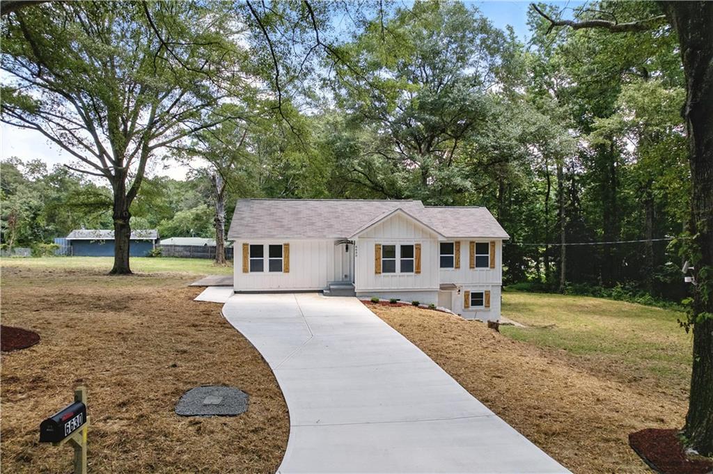 6630 Lucile Ave., Lithia Springs, GA 30122