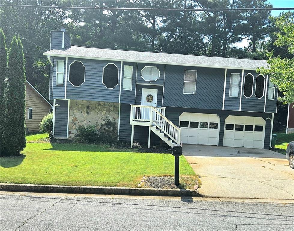 637 Pepperwood Lane, Stone Mountain, GA 30087