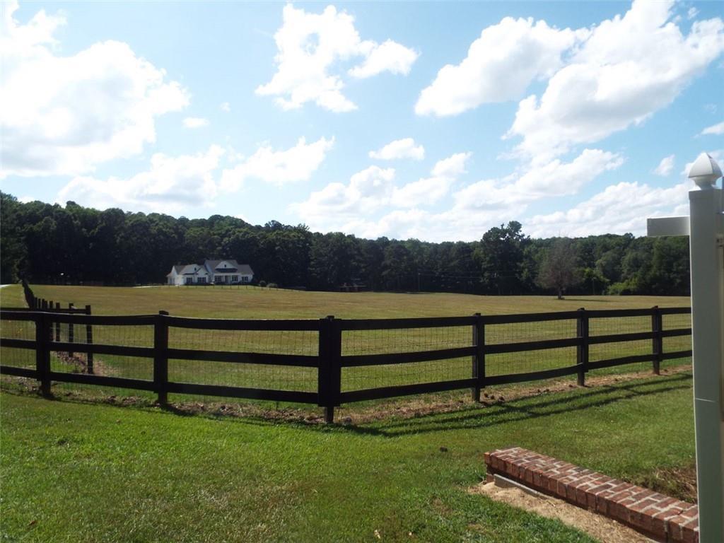 3810 N Sharon Church Rd., Loganville, GA 30052