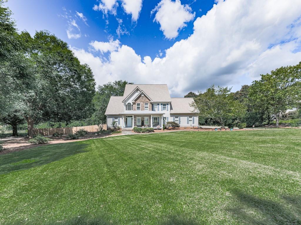 524 Sweetwater Creek Dr., Canton, GA 30114