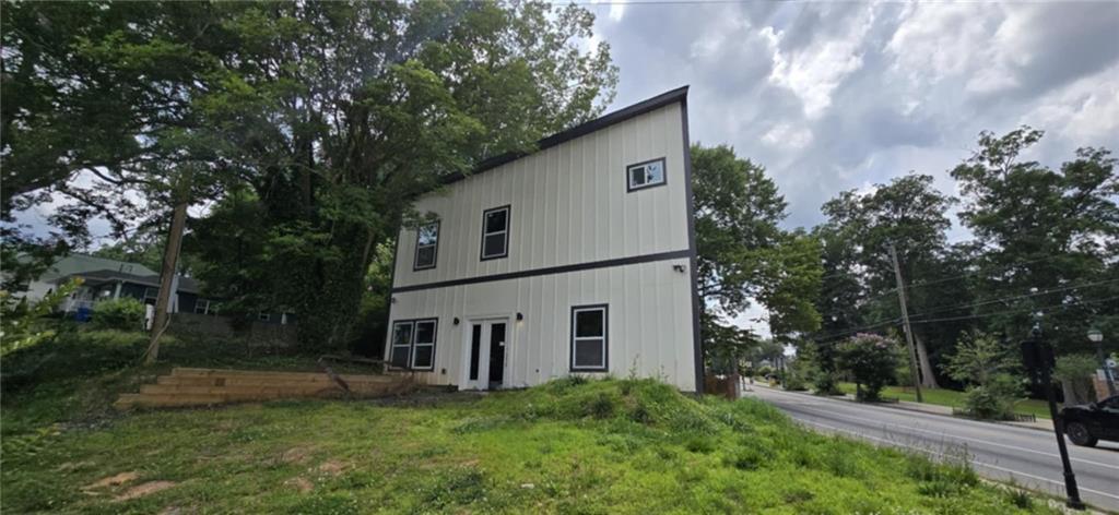 125 Laurel Ave., Atlanta, GA 30314