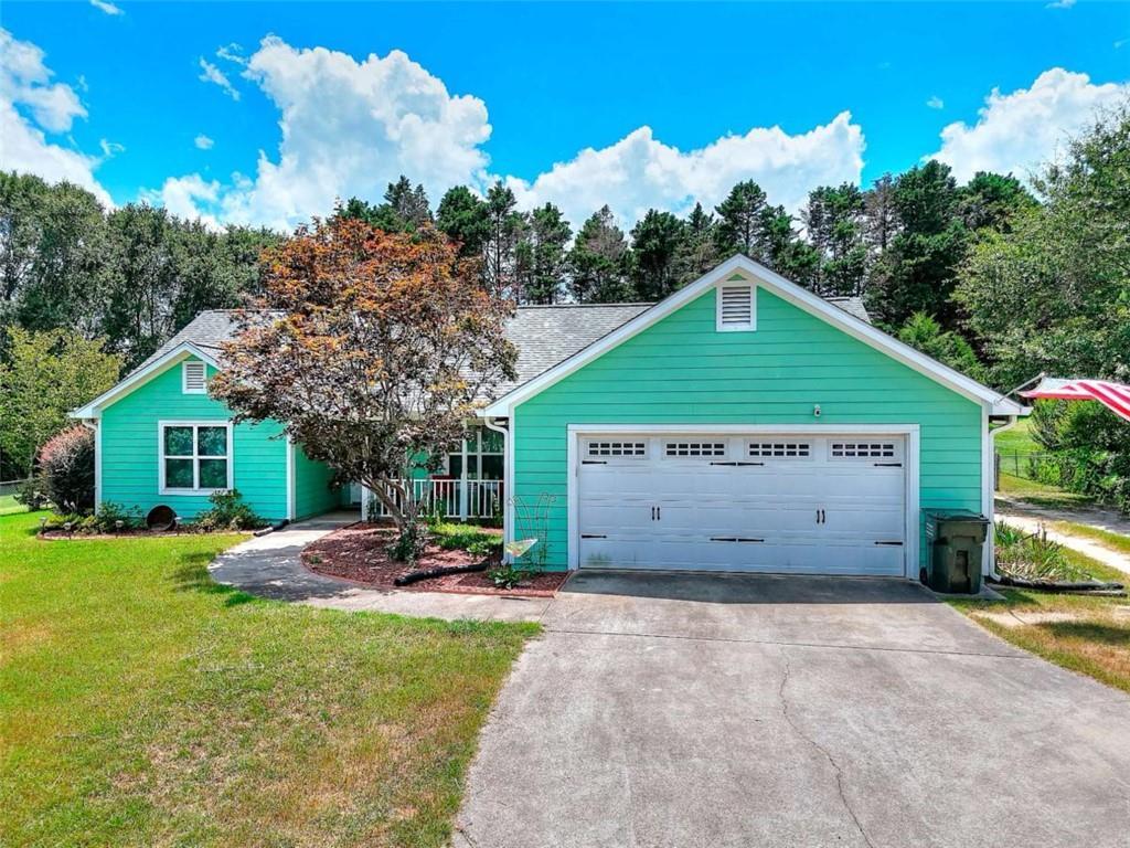 1063 Carter Dr., Loganville, GA 30052