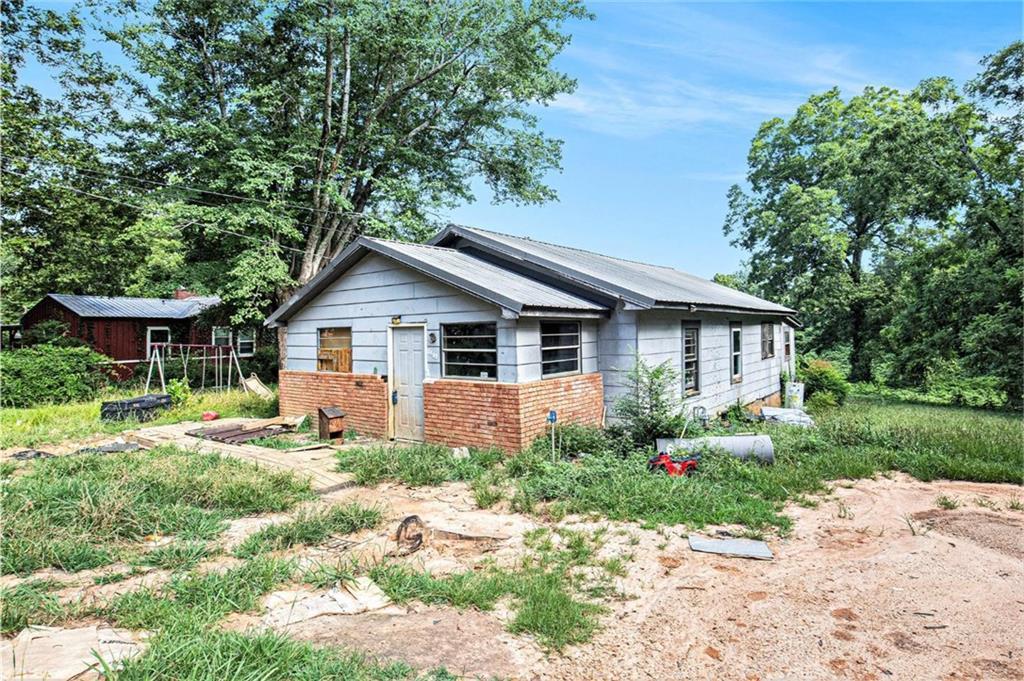 1499 E Tugalo St., Toccoa, GA 30577