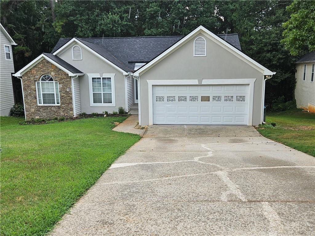 2071 Boone Pl., Snellville, GA 30078