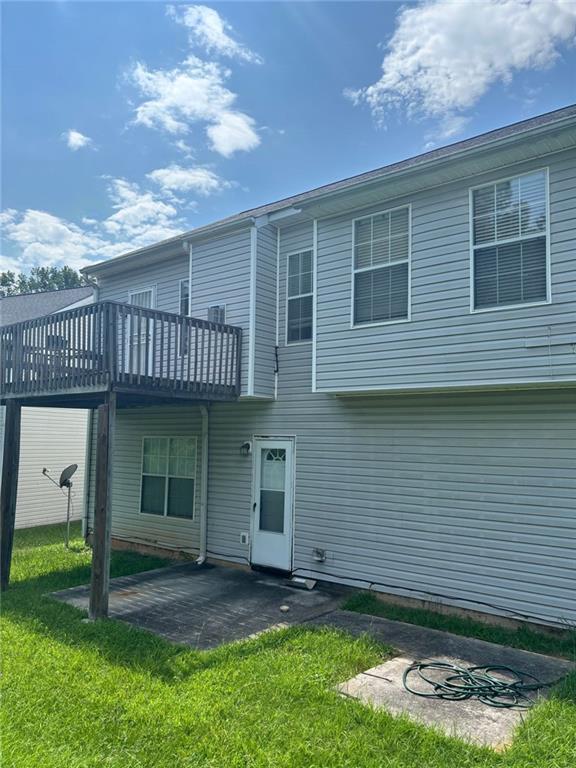 1550 Blossom Dr., Atlanta, GA 30349