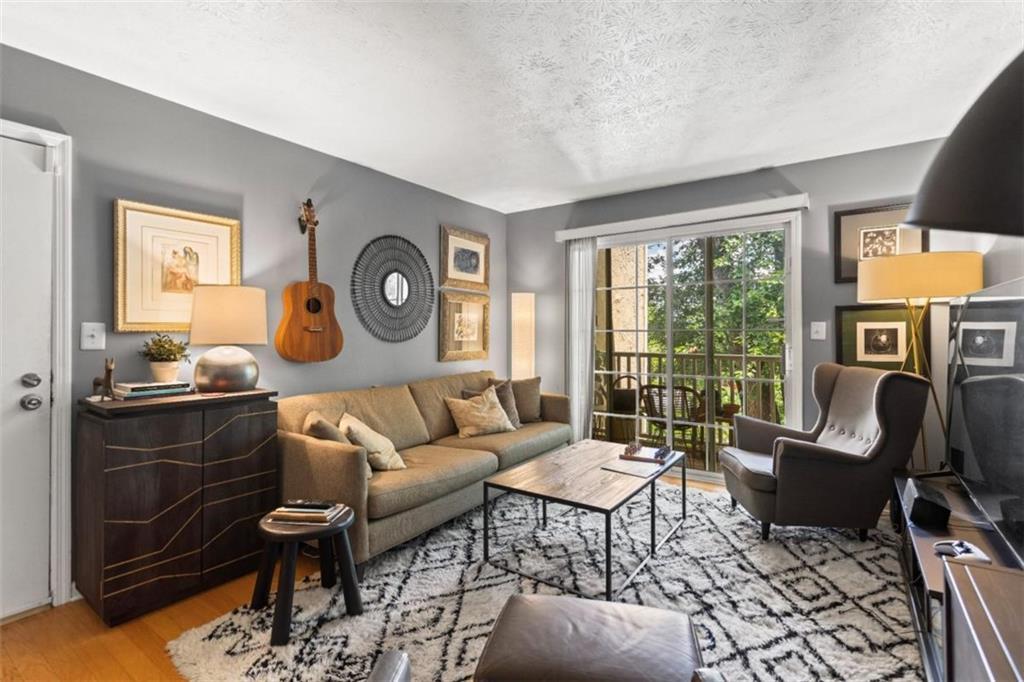2955 Seven Pines Unit 202 Ct., Atlanta, GA 30339