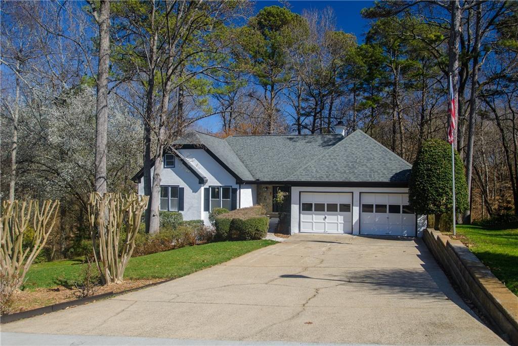 1190 Saint Ives Ct., Suwanee, GA 30024