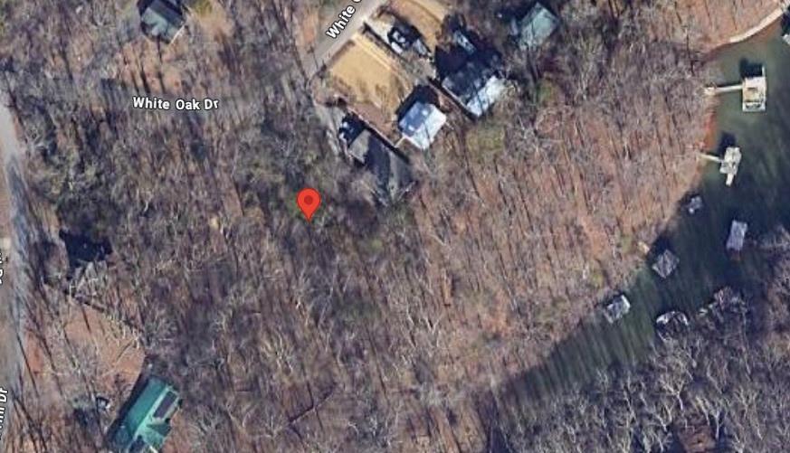 6139 White Oak Dr., Flowery Branch, GA 30542