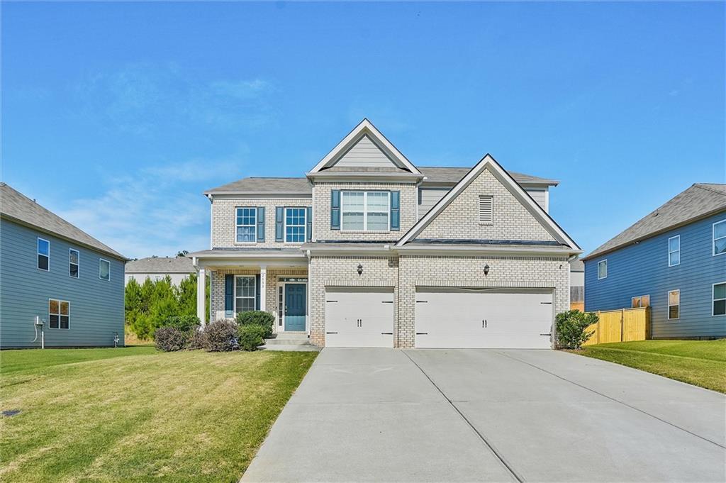 2555 Dayview Ln., Atlanta, GA 30331