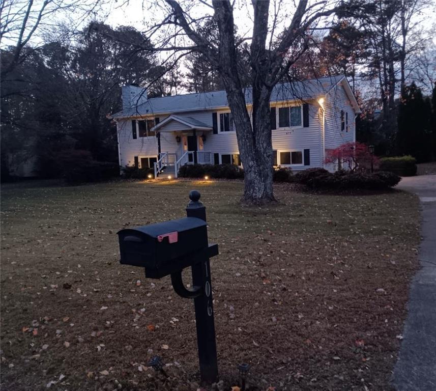 106 Village Ct., Woodstock, GA 30188