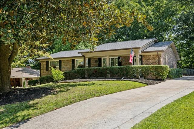 New Homes with Master Bedrooms on the 1st Floor in Brookhaven: July 19th to July 25th