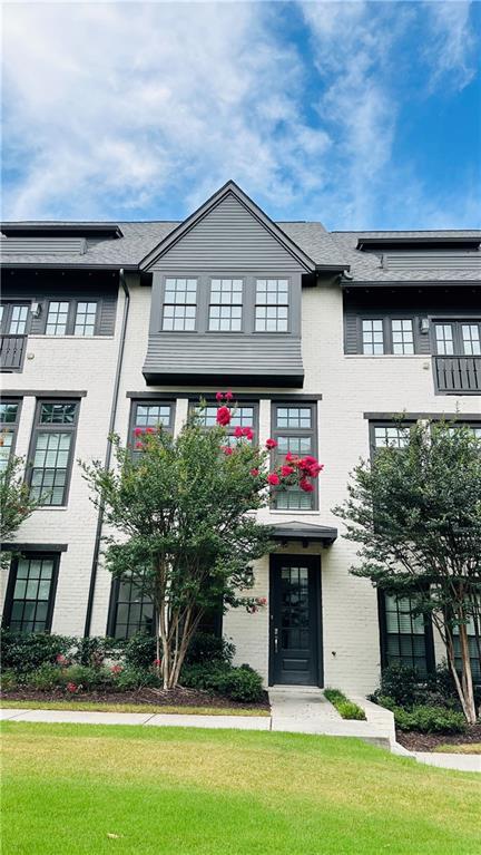 6540 Aria Village Dr., Atlanta, GA 30328