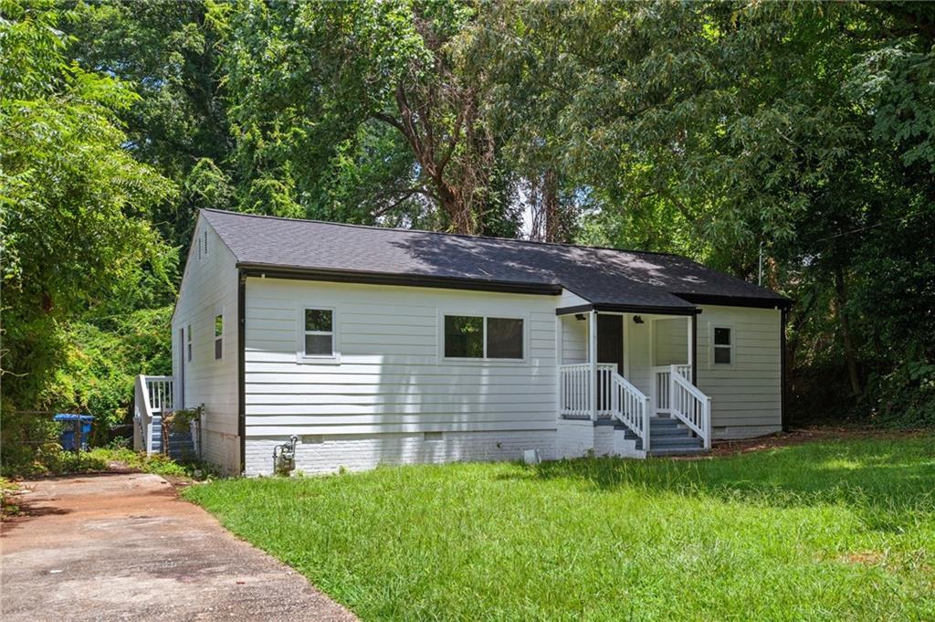 2026 Lisbon Dr., Atlanta, GA 30310