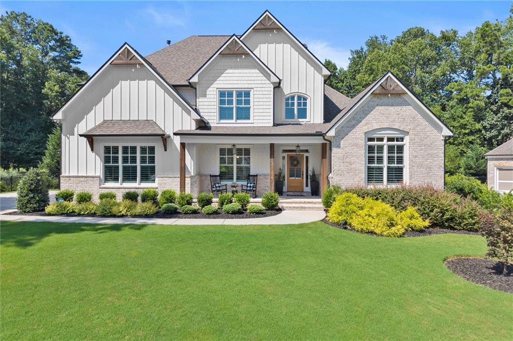 4584 Salmo Dr., Roswell, GA 30075