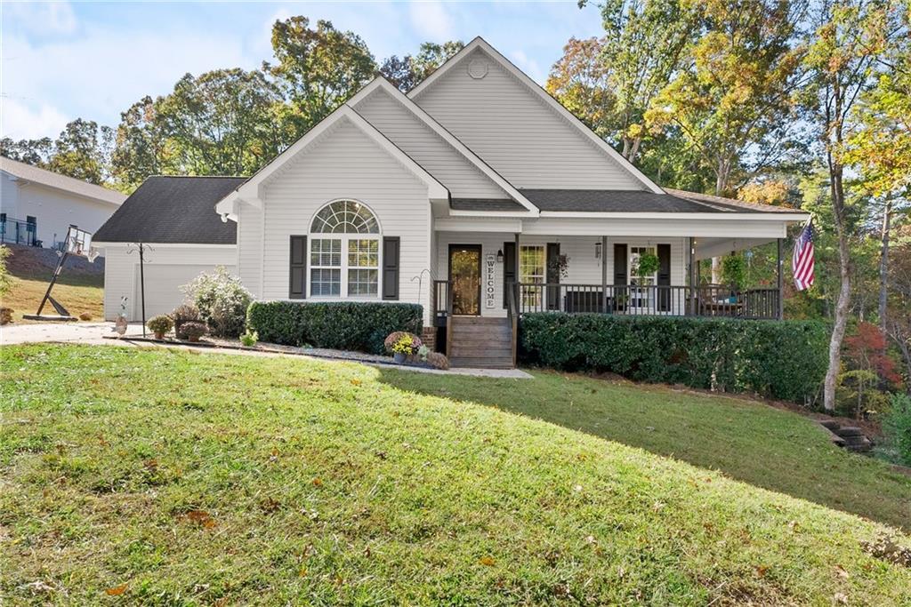 125 Rainbow Cir., Cleveland, GA 30528