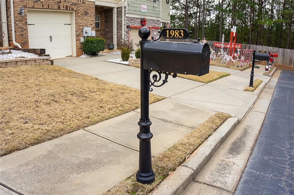 1983 Burns View Ln., Lawrenceville, GA 30044