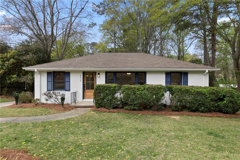3216 Woodview Dr., Smyrna, GA 30082