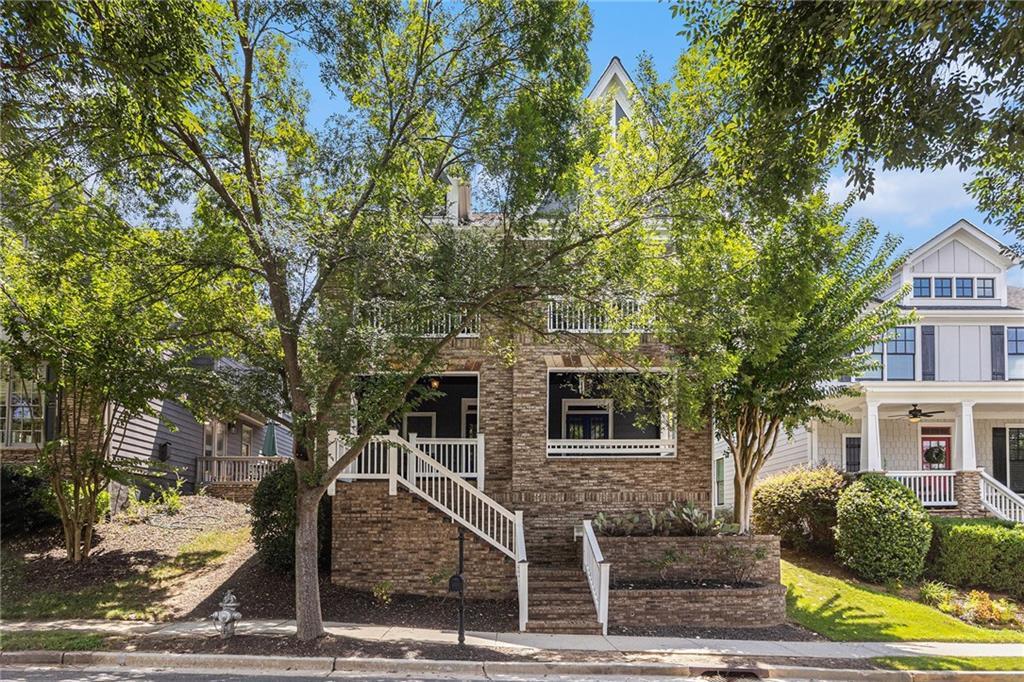 1647 Dupont Commons Dr., Atlanta, GA 30318