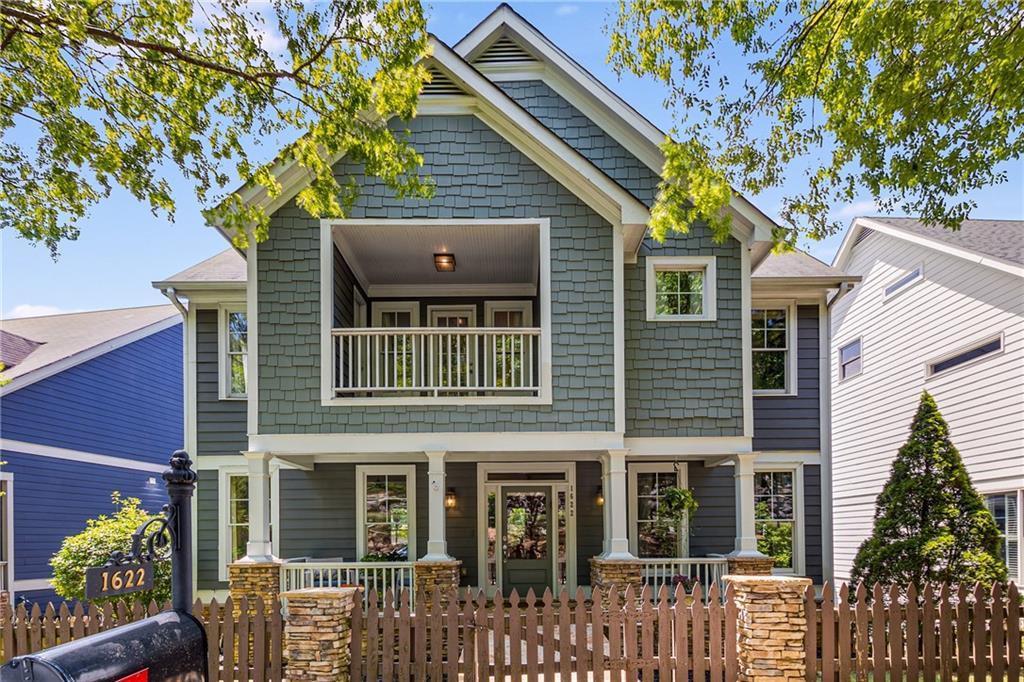 1622 Gates Pl., Atlanta, GA 30318