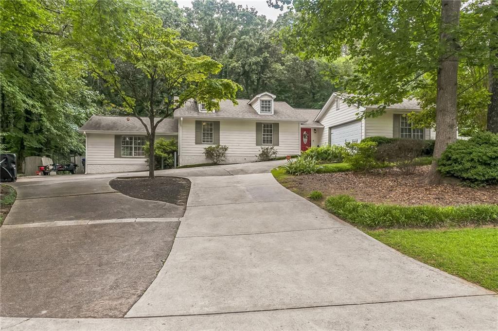 3095 Stone Oak Dr., Douglasville, GA 30135