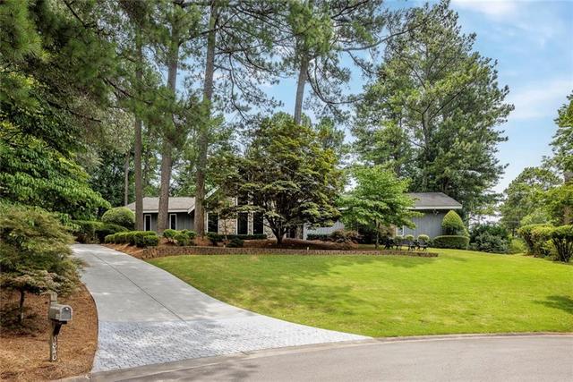 New Homes with Master Bedrooms on the 1st Floor in Dunwoody: July 19th to July 25th