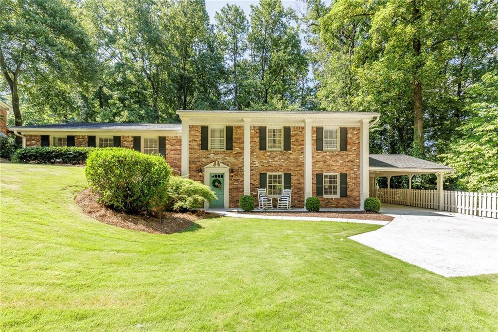 1483 Old Spring House Ln., Dunwoody, GA 30338