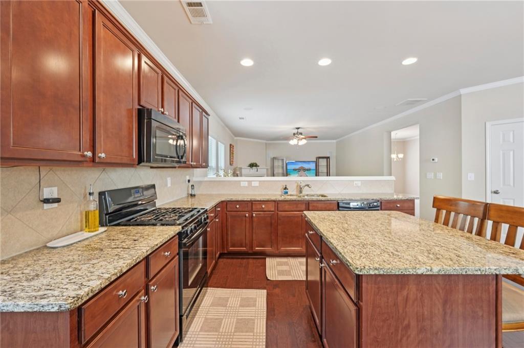 6108 Pierless Ave., Sugar Hill, GA 30518
