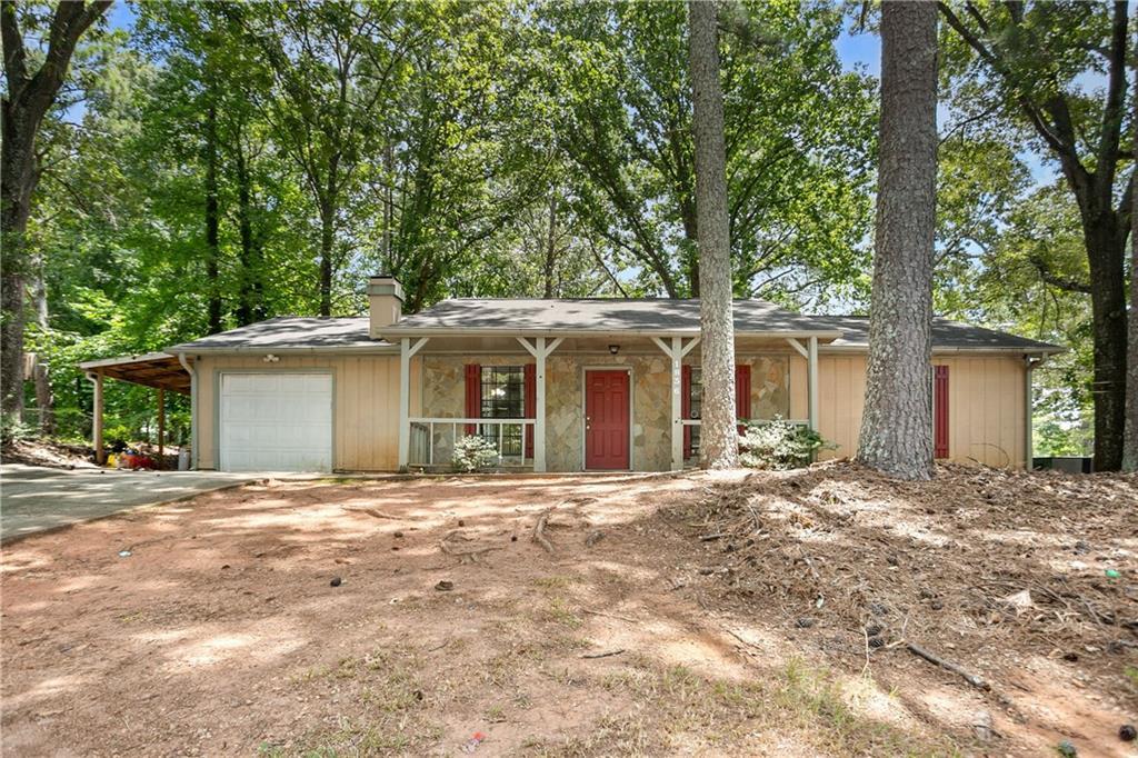 1836 Gingham Ct., Lithonia, GA 30058