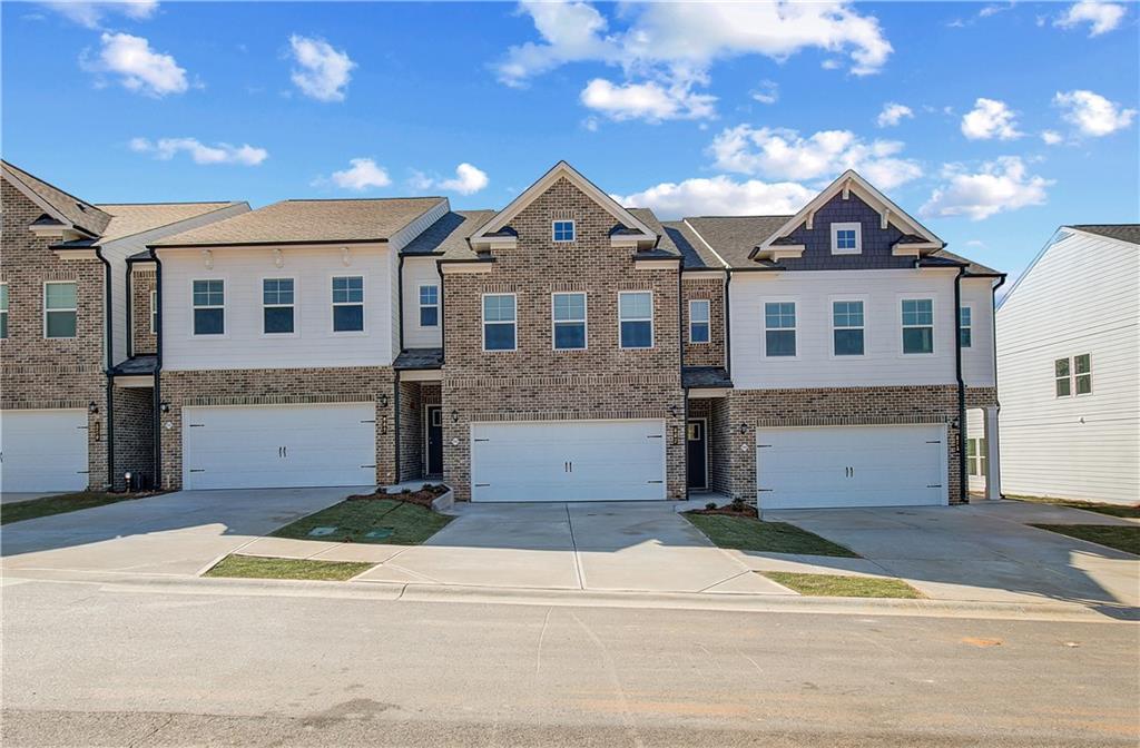 907 Eagle Ave., Riverdale, GA 30296
