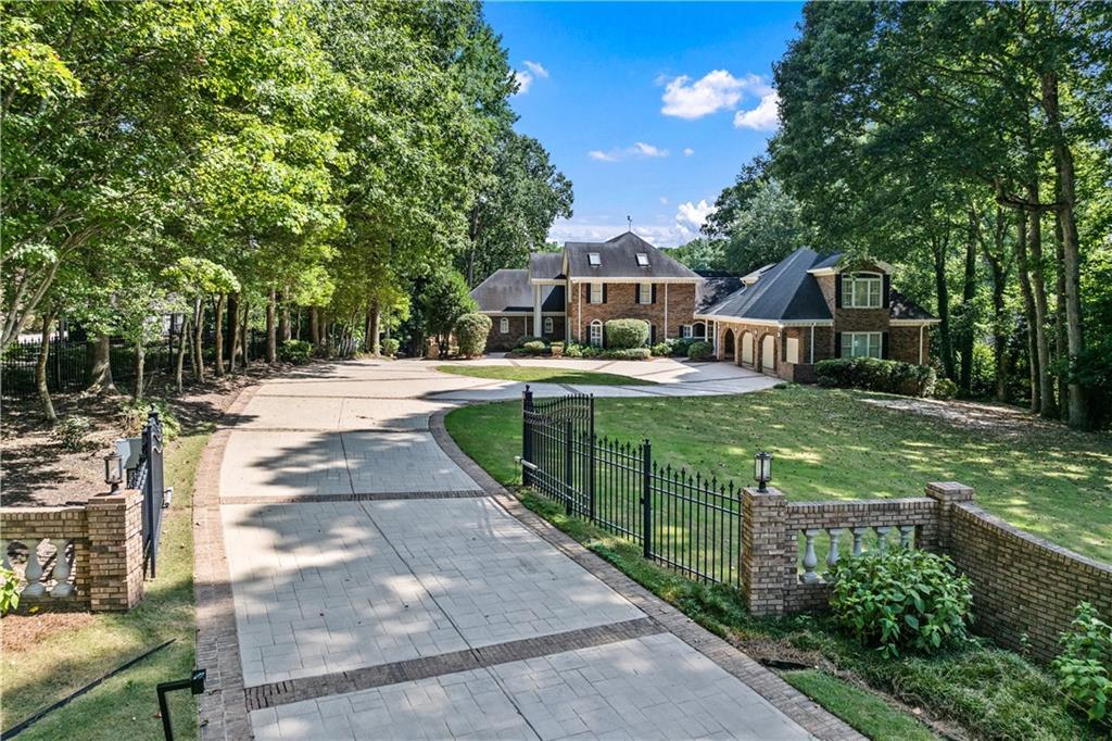 2317 Forest Dr., Jonesboro, GA 30236