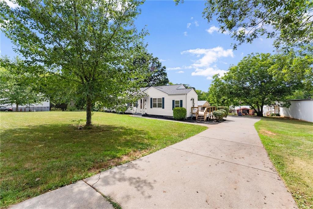 6455 Main St., Lula, GA 30554