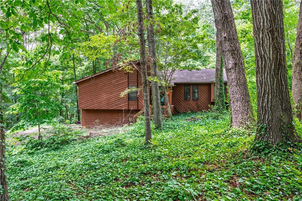 1031 Lakewood Dr., Marietta, GA 30066