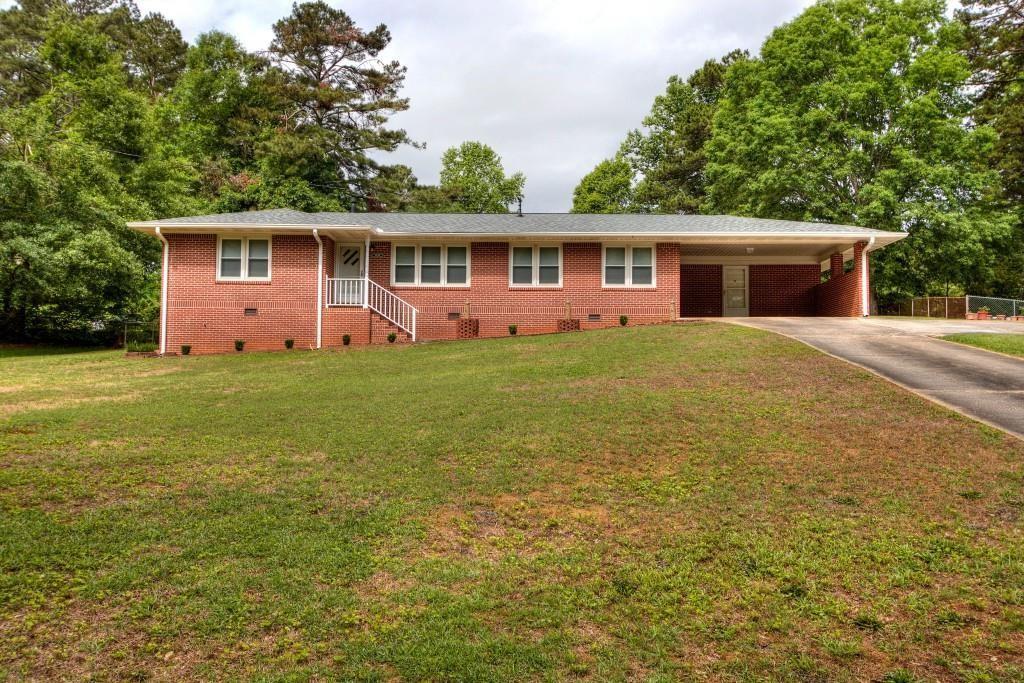 3556 Forest Hill Rd., Powder Springs, GA 30127