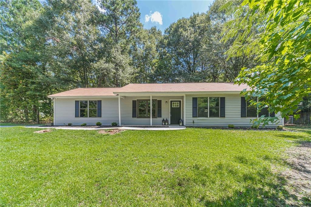 4740 Rock Springs Ct., Loganville, GA 30052