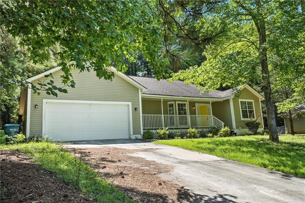 50 Riverside Ct., Hampton, GA 30228