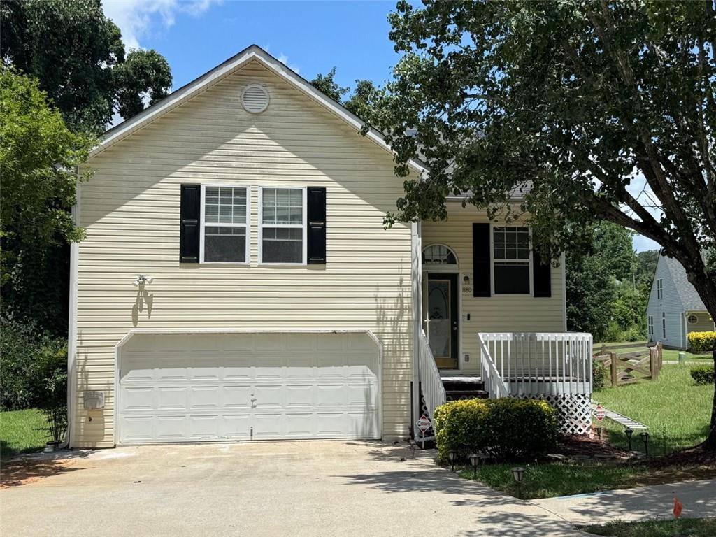 1180 Pleasant Oak Ln., Douglasville, GA 30134
