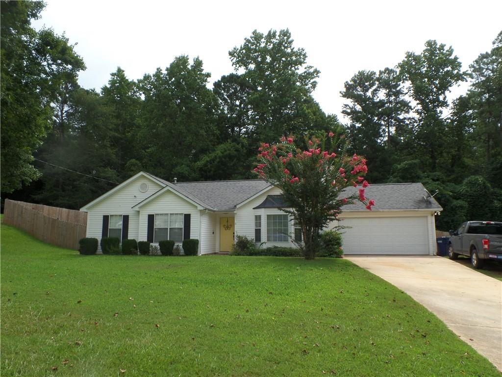 7258 Hummingbird Ln., Winston, GA 30187