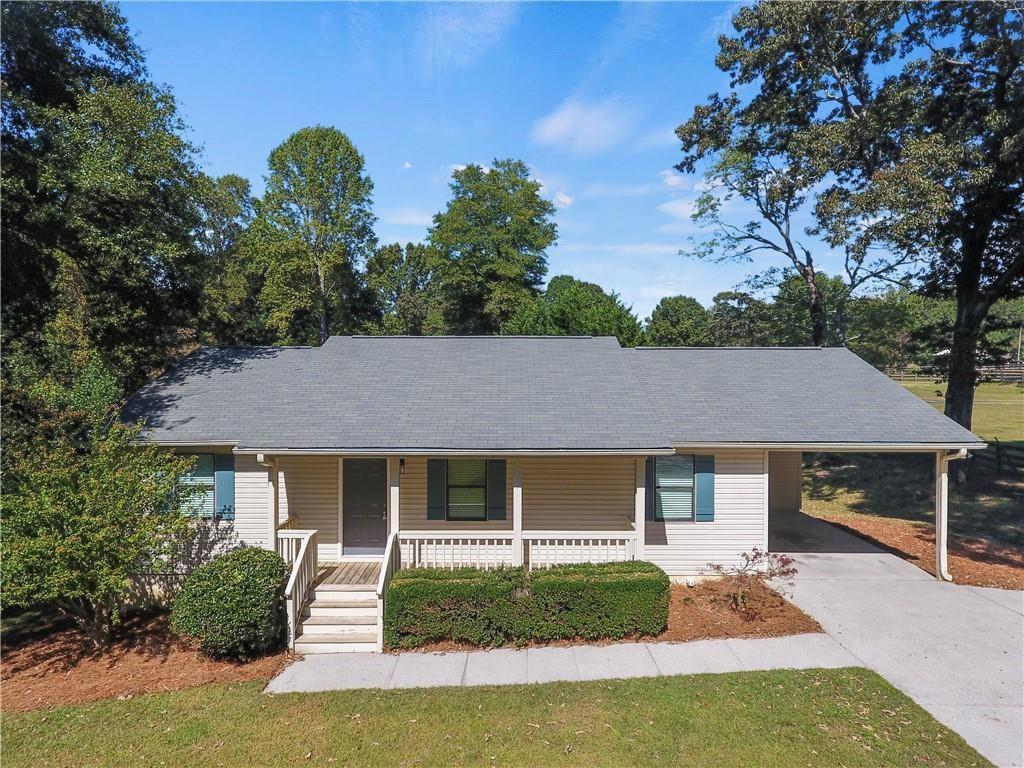 2948 Colony Ct., Gainesville, GA 30507