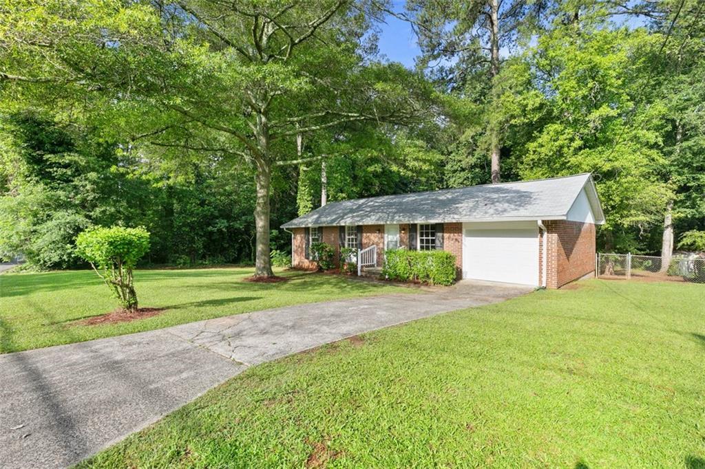 6671 Gano Dr., Riverdale, GA 30274