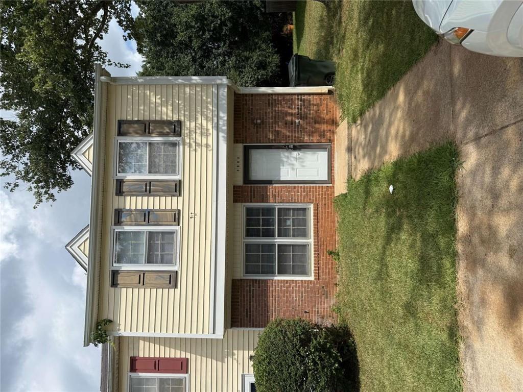 1682 Hunting Creek Dr., Conyers, GA 30013