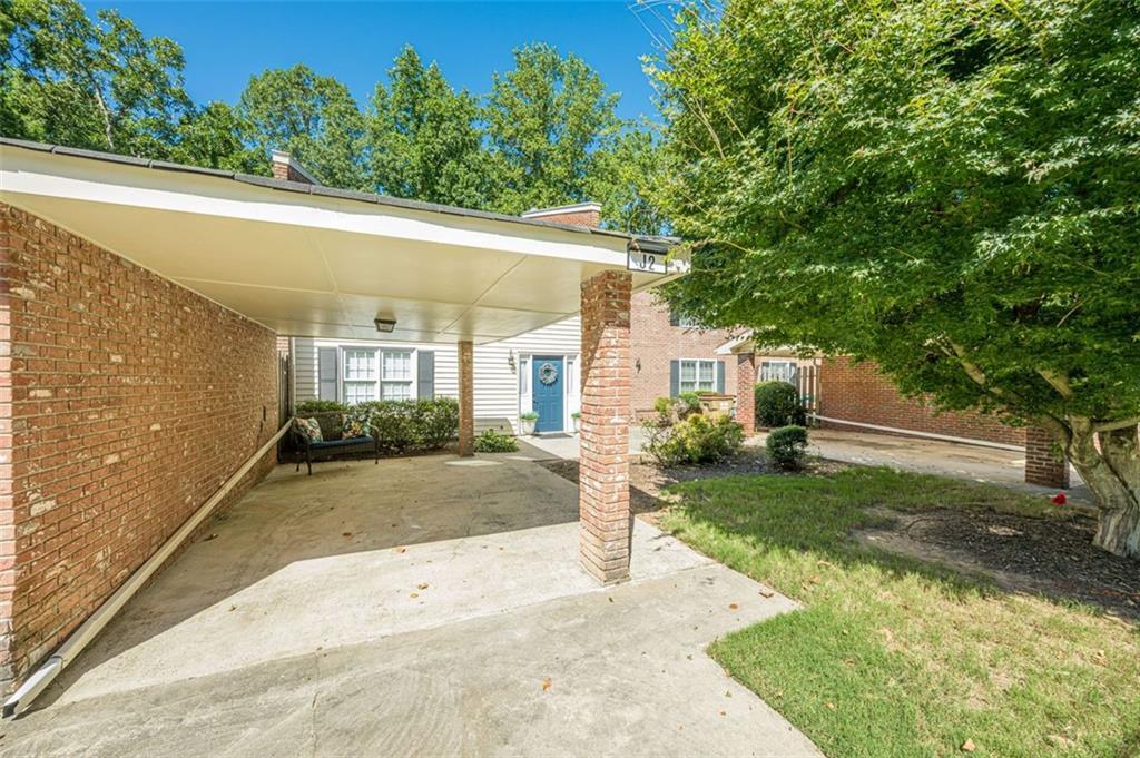 6500 Gaines Ferry Rd. #J2, Flowery Branch, GA 30542