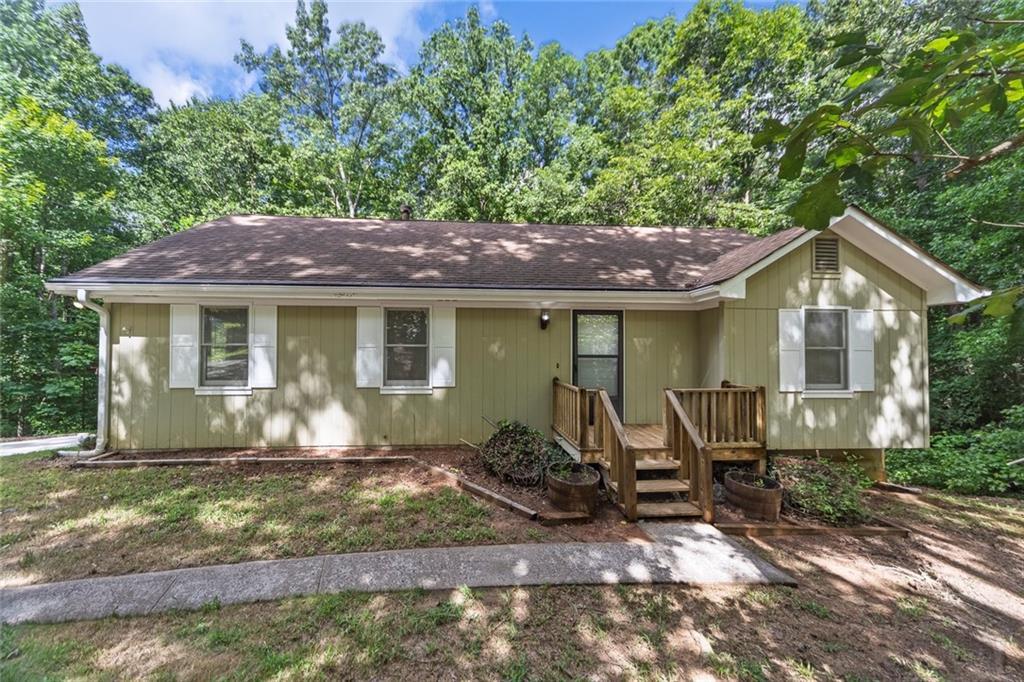 2202 Heath Dr., Ball Ground, GA 30107