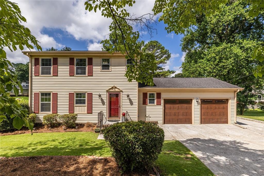 5678 Fern Creek Dr., Lilburn, GA 30047