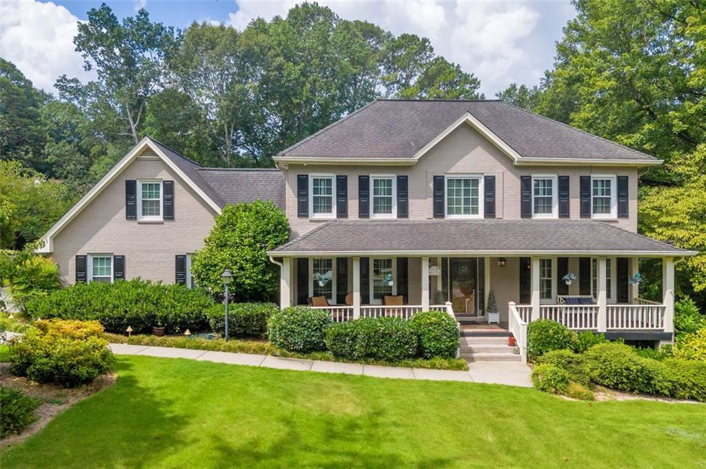 2926 Matthew Ln., Lawrenceville, GA 30044