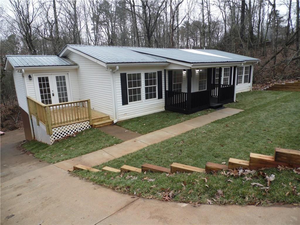 242 Hooper Rd., Cleveland, GA 30528
