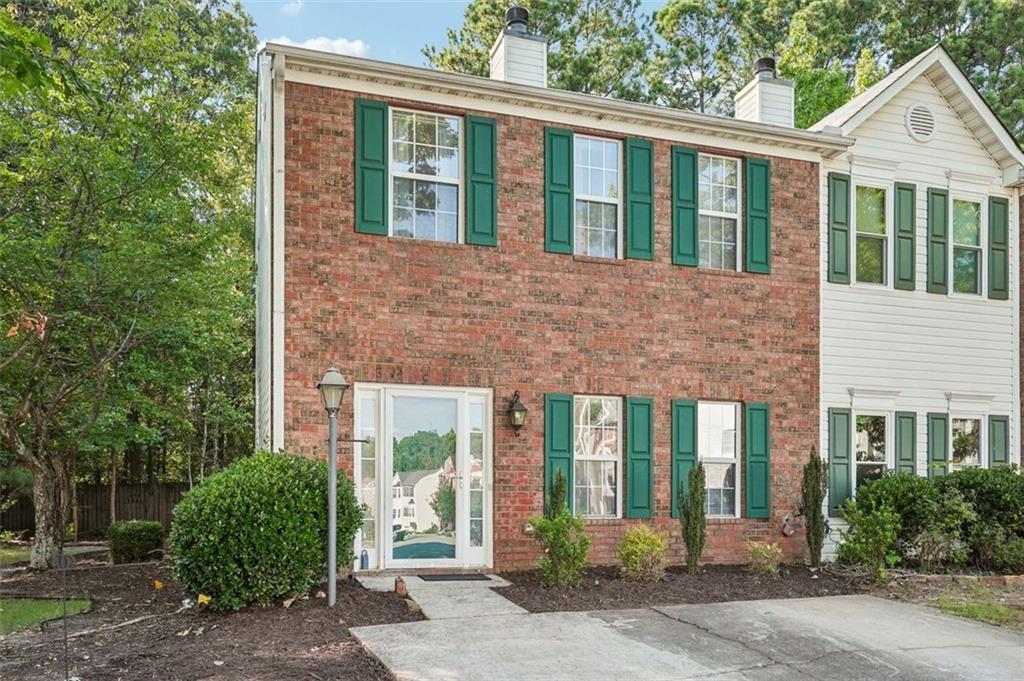 4491 Thorngate Ln., Acworth, GA 30101