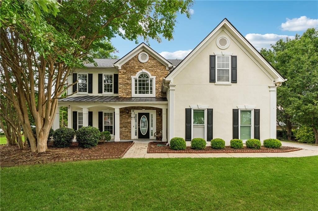 1093 Forest View Ln., Lilburn, GA 30047